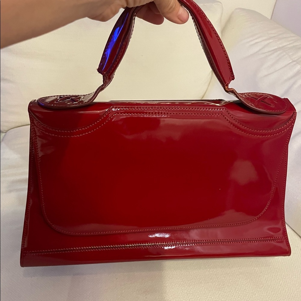Fendi Handbag , Red  Vernice, Frame Style, Large
PREOWNED/USED
Fendi
